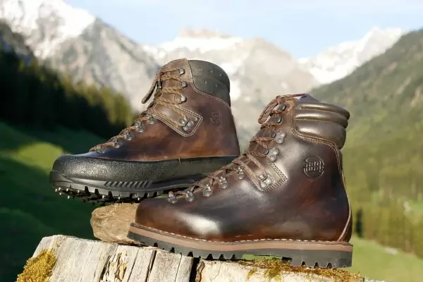 Hanwag Voll-Leder Yukon schwarz, der Classiker – Bild 3